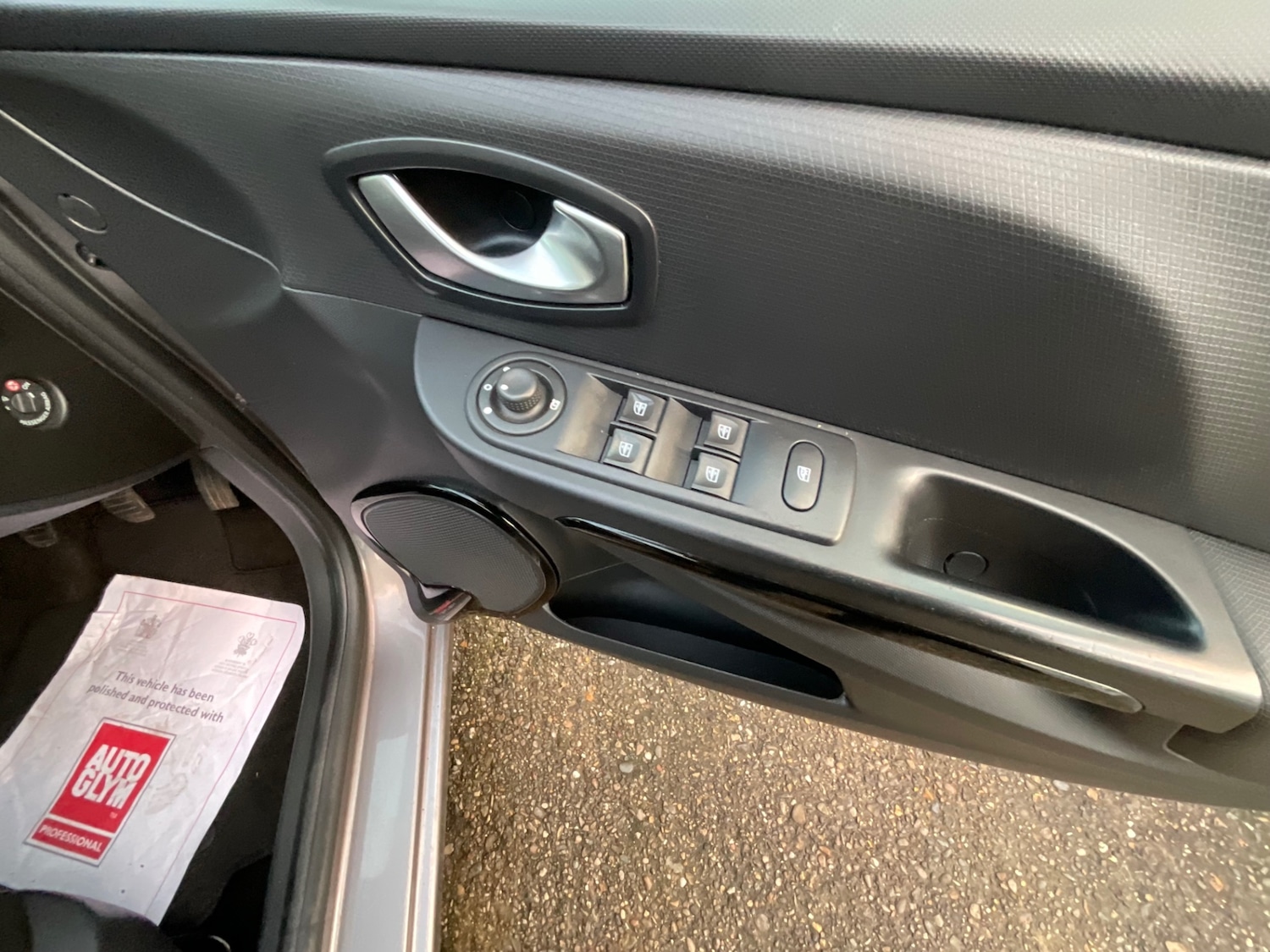 Used Renault Clio 2015 for sale - 75535753: Photo 36