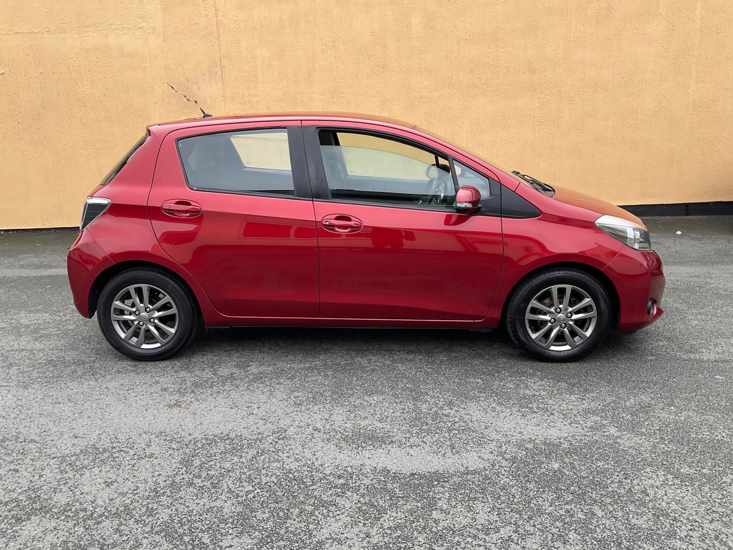Used Toyota Yaris 2014 for sale - 76397181: Photo 10