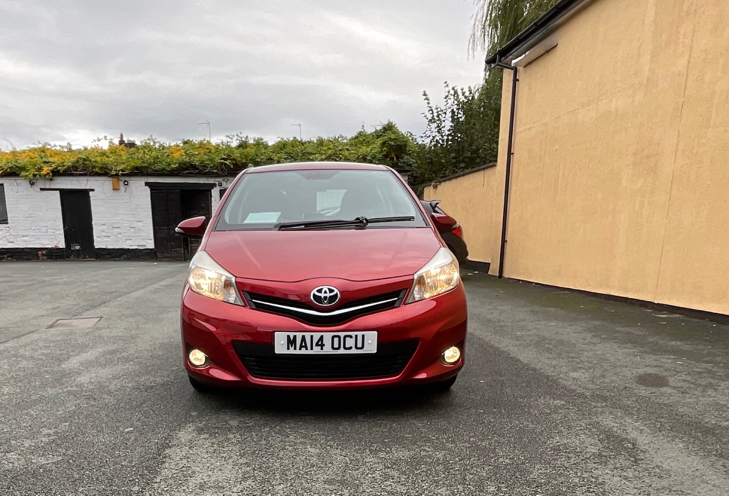 Used Toyota Yaris 2014 for sale - 76397181: Photo 3