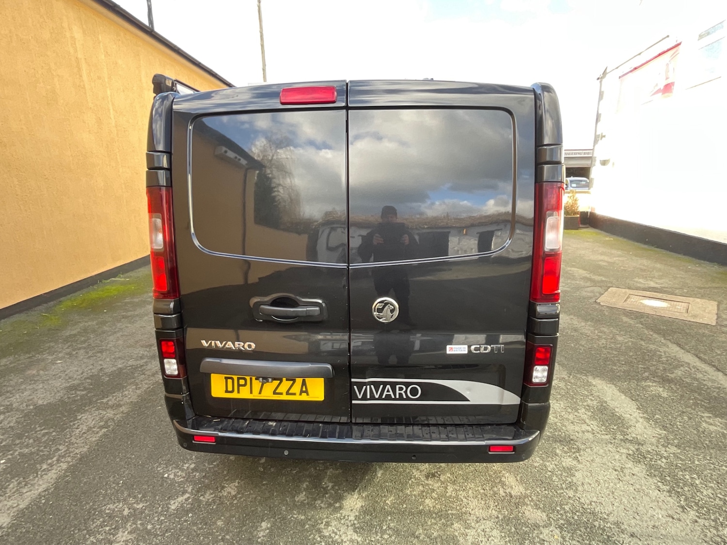 Used Vauxhall Vivaro 2017 for sale - 77603753: Photo 13