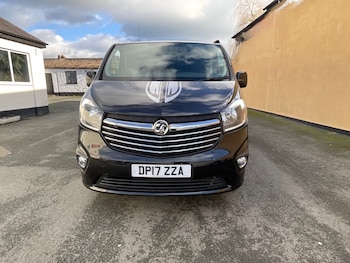 Used Vauxhall Vivaro 2017 for sale - 77603753: Photo