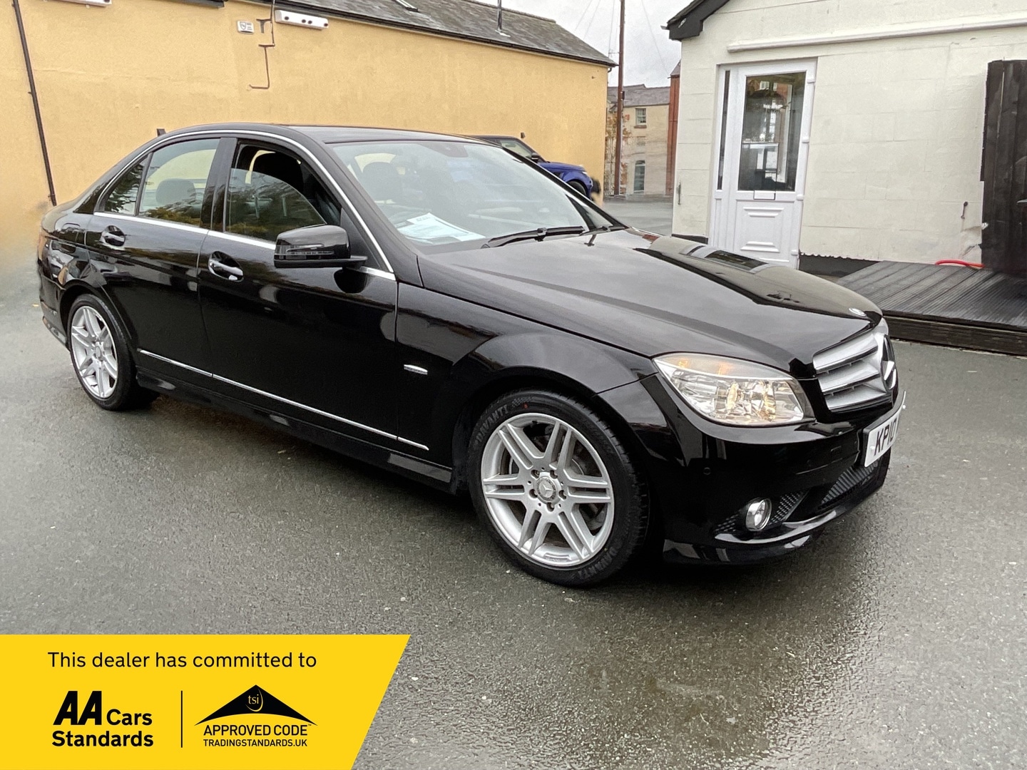 Used Mercedes-Benz C Class 2010 for sale - 76466060: Photo 1