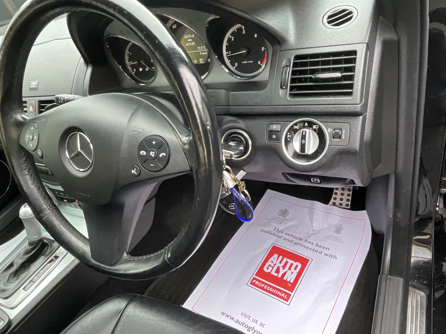 Used Mercedes-Benz C Class 2010 for sale - 76466060: Photo 10