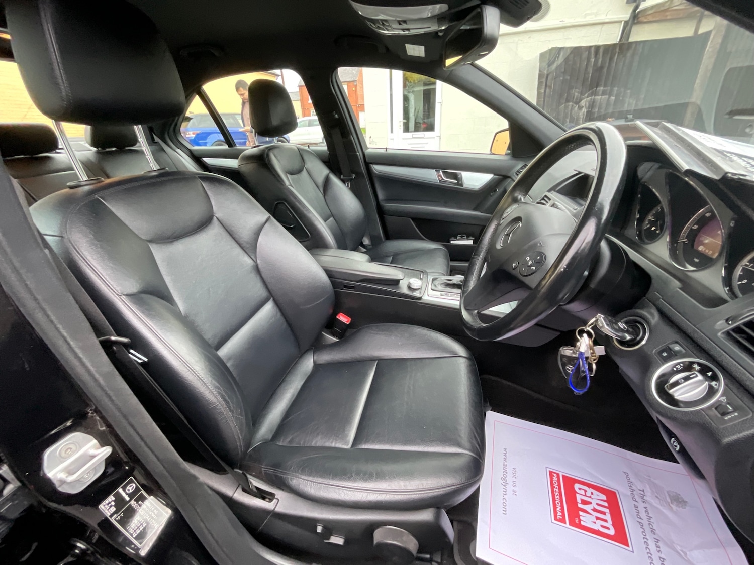 Used Mercedes-Benz C Class 2010 for sale - 76466060: Photo 16