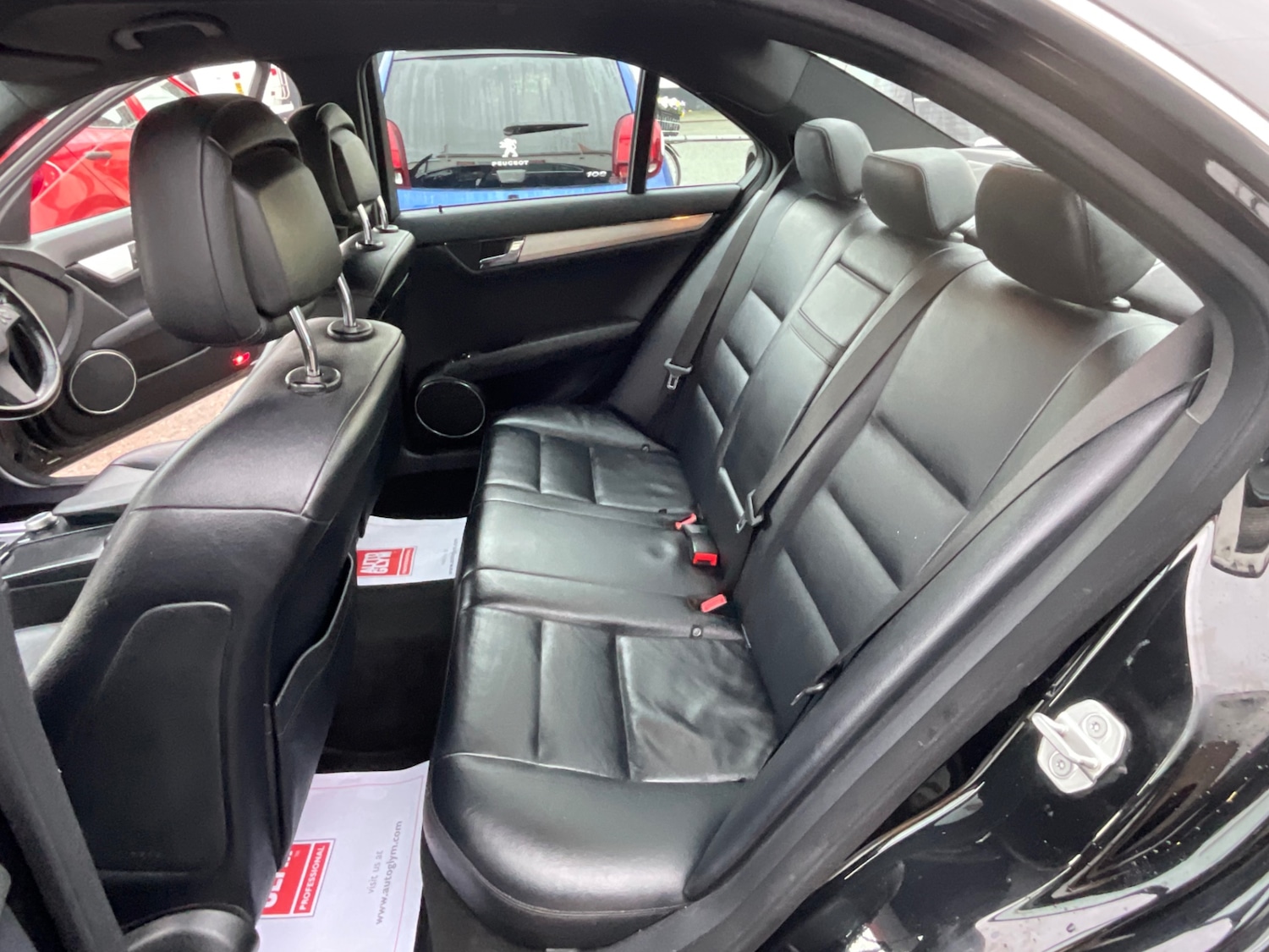 Used Mercedes-Benz C Class 2010 for sale - 76466060: Photo 19