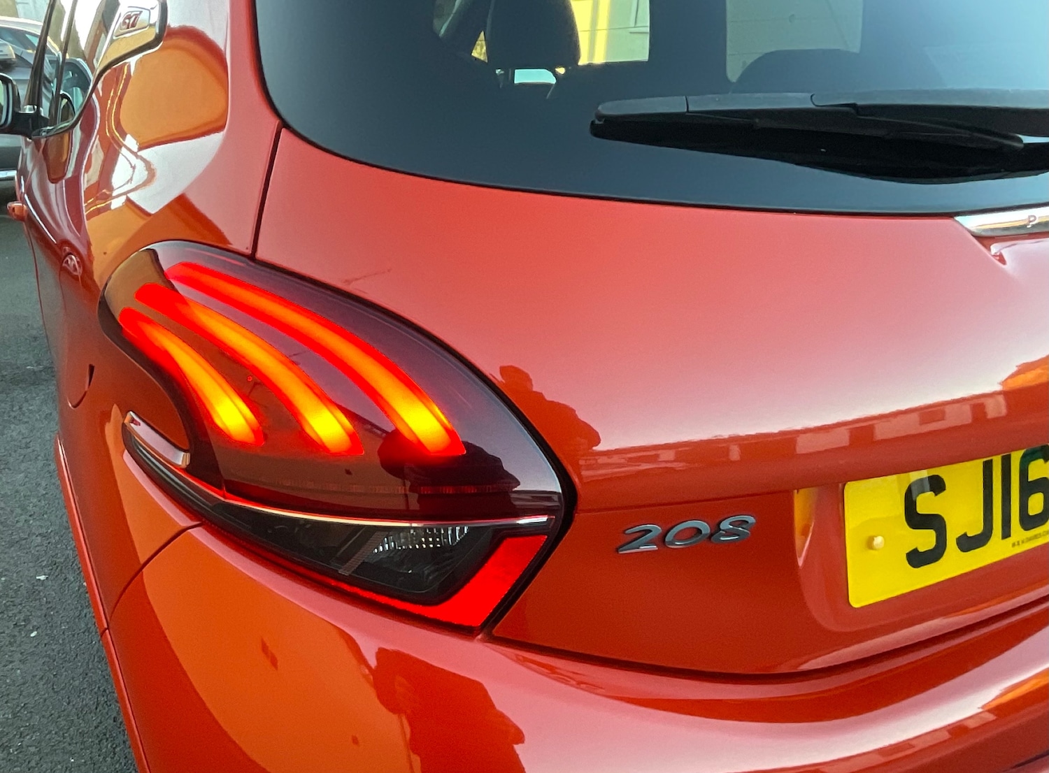 Used Peugeot 208 2016 for sale - 76750267: Photo 10