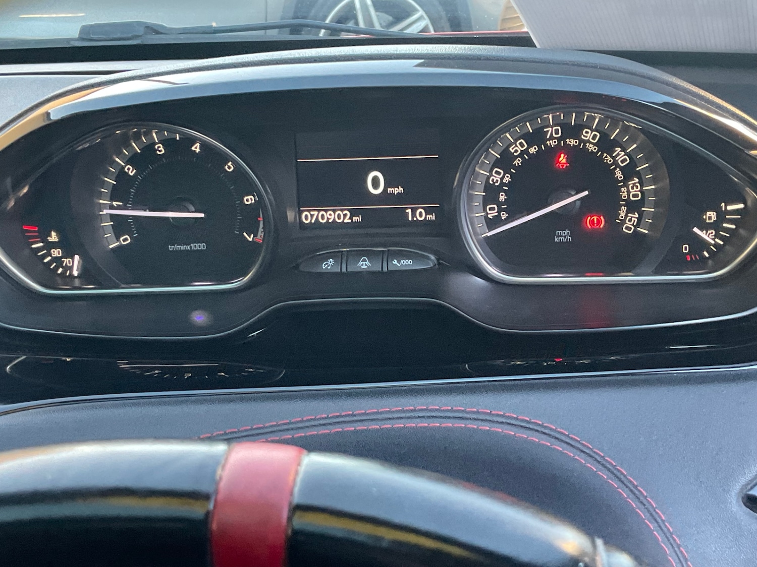 Used Peugeot 208 2016 for sale - 76750267: Photo 24