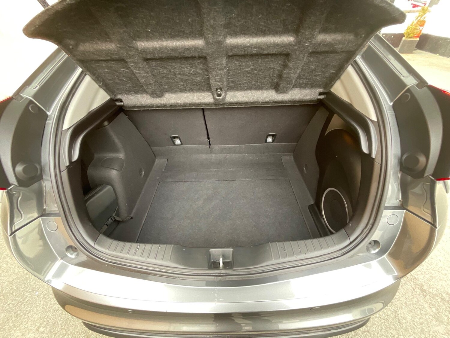 Vehicle 32