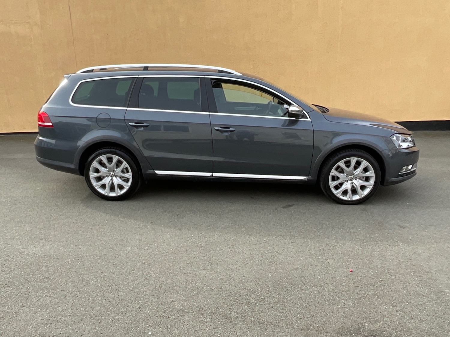 Used Volkswagen Passat 2014 for sale - 77983808: Photo 12