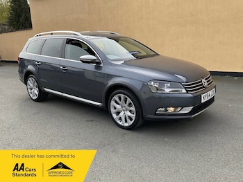 Used Volkswagen Passat 2014 for sale - 77983808: Photo