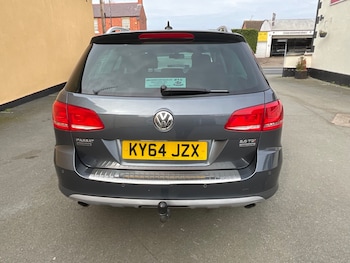 Used Volkswagen Passat 2014 for sale - 77983808: Photo