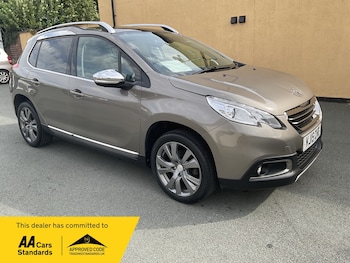 Used Peugeot 2008 2015 for sale - 79574971: Photo
