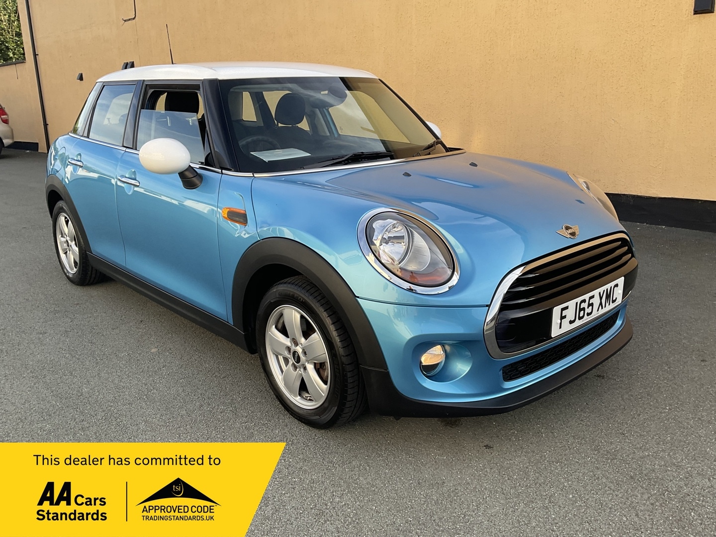 Used MINI Hatch 2015 for sale - 76255084: Photo 1
