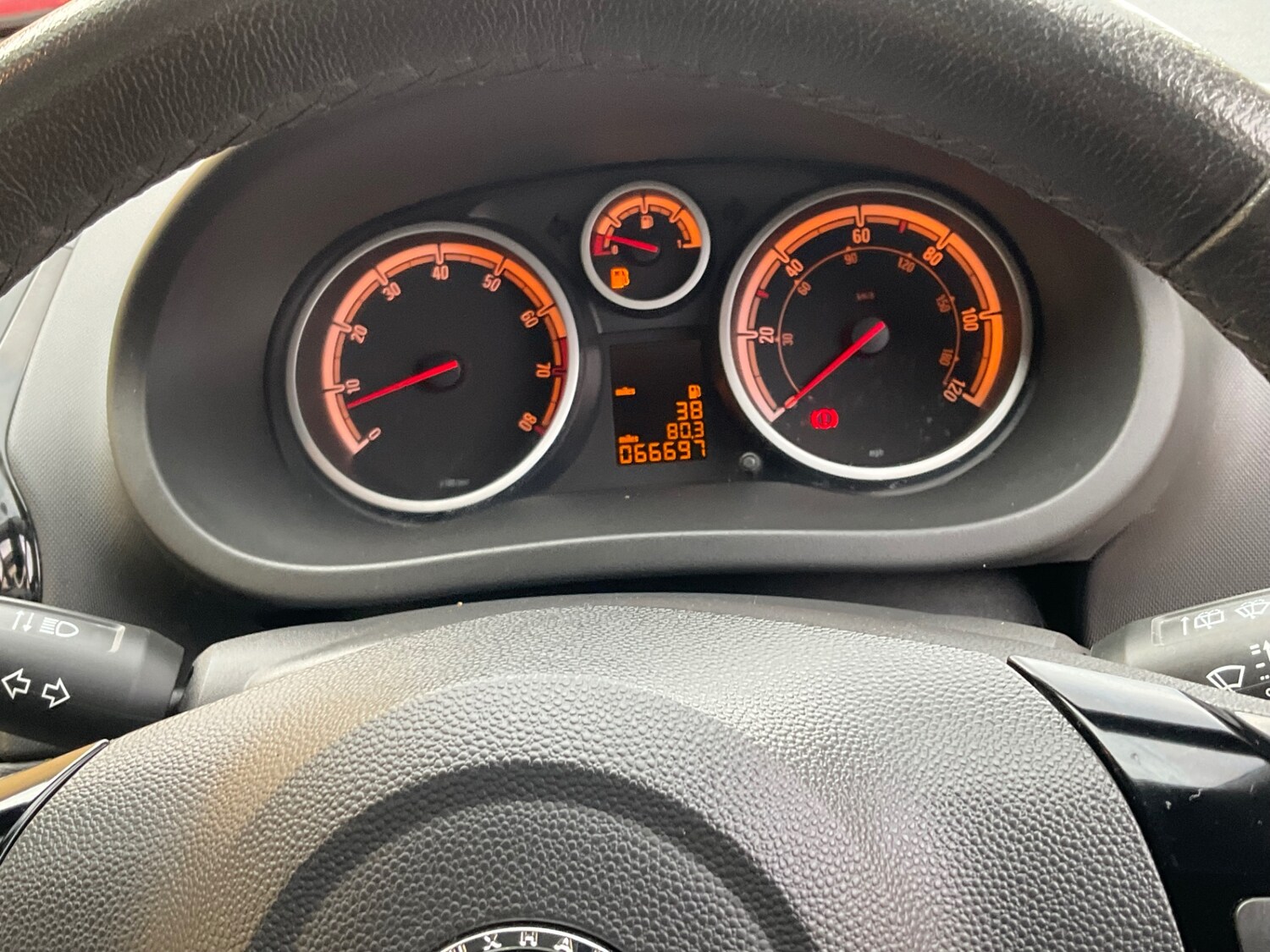 Used Vauxhall Corsa 2013 for sale - 77901866: Photo 28