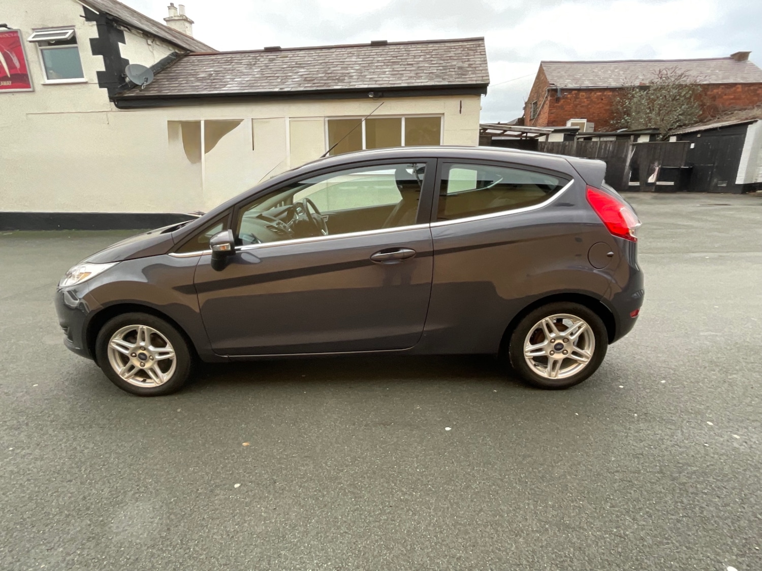 Used Ford Fiesta 2014 for sale - 77501696: Photo 11