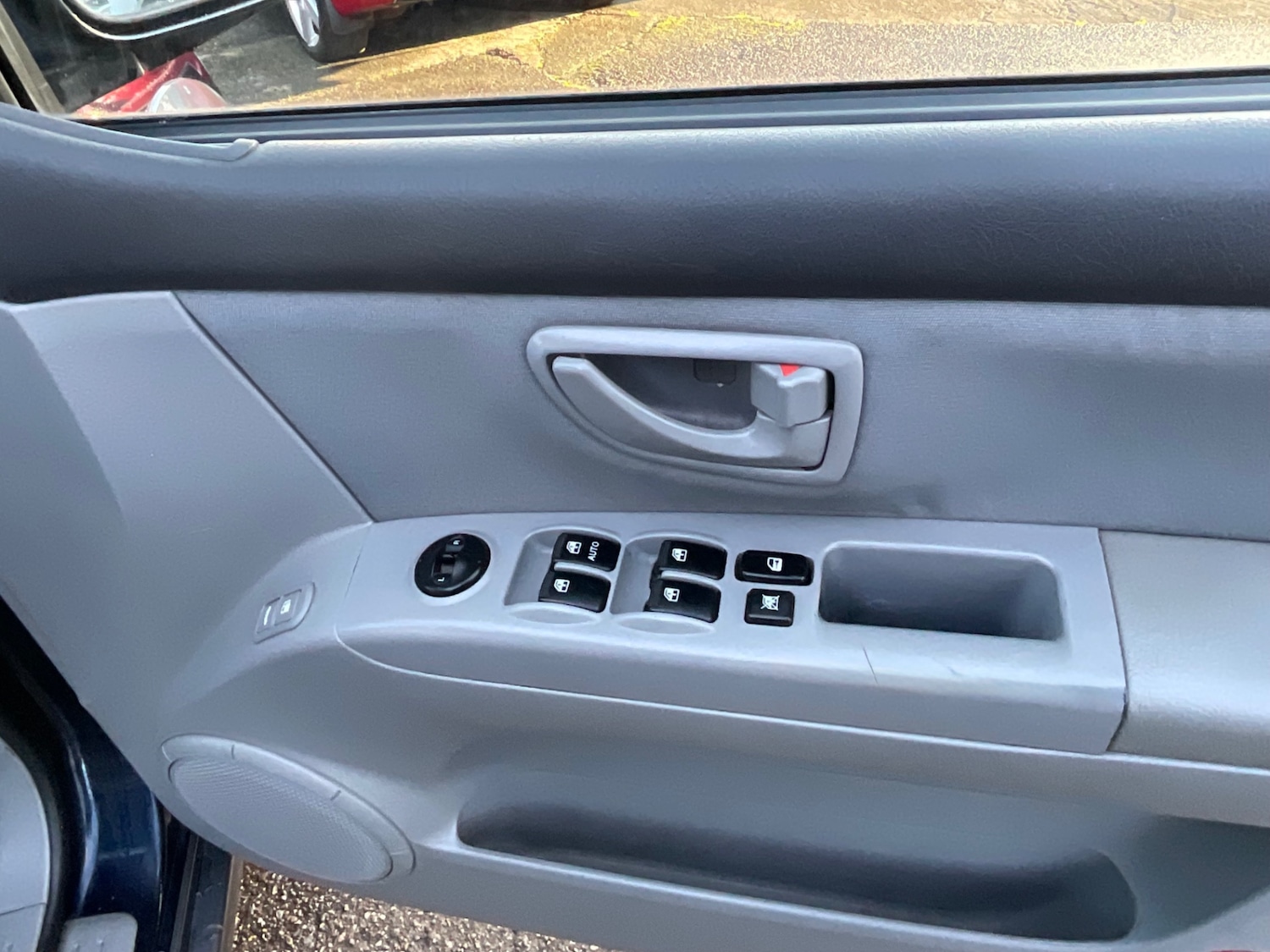 Used Kia Sorento 2008 for sale - 76958819: Photo 8