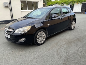 Used Vauxhall Astra 2011 for sale - 78921341: Photo