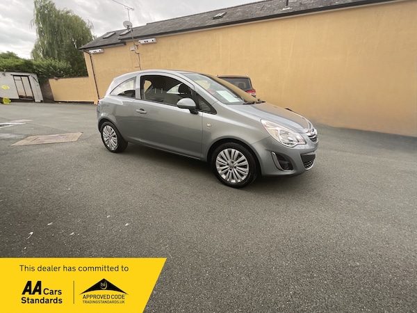 Used Vauxhall Corsa 2014 for sale - 75074983: Photo 1
