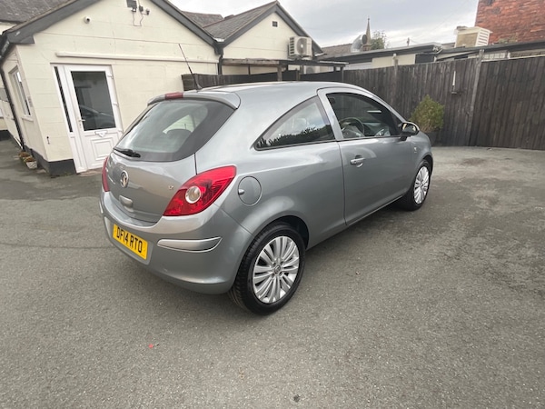 Used Vauxhall Corsa 2014 for sale - 75074983: Photo 5