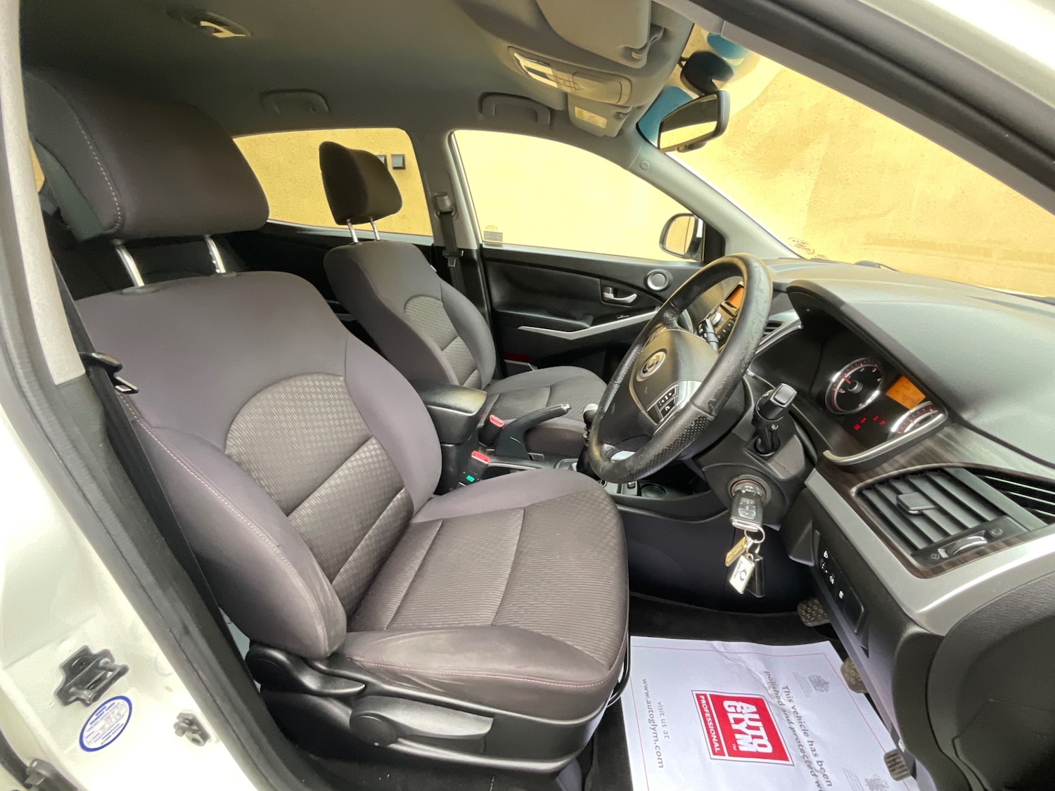 Used Ssangyong Korando 2015 for sale - 77530569: Photo 28