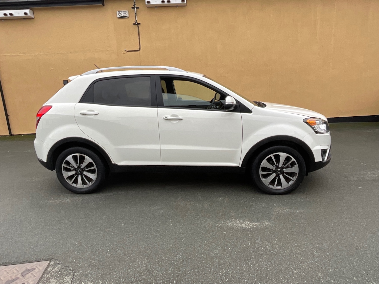 Used Ssangyong Korando 2015 for sale - 77530569: Photo 29