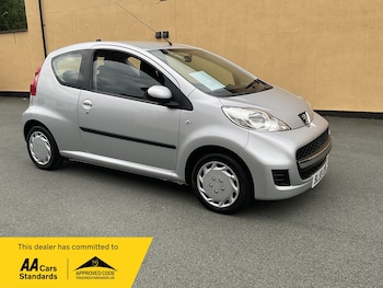 Peugeot - 107