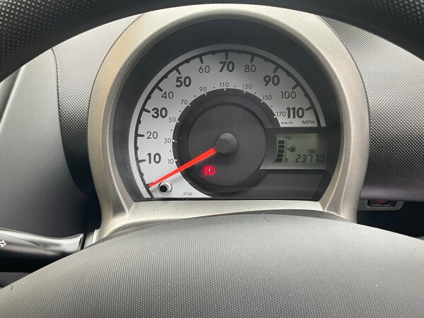 Used Peugeot 107 2010 for sale - 76077147: Photo 7