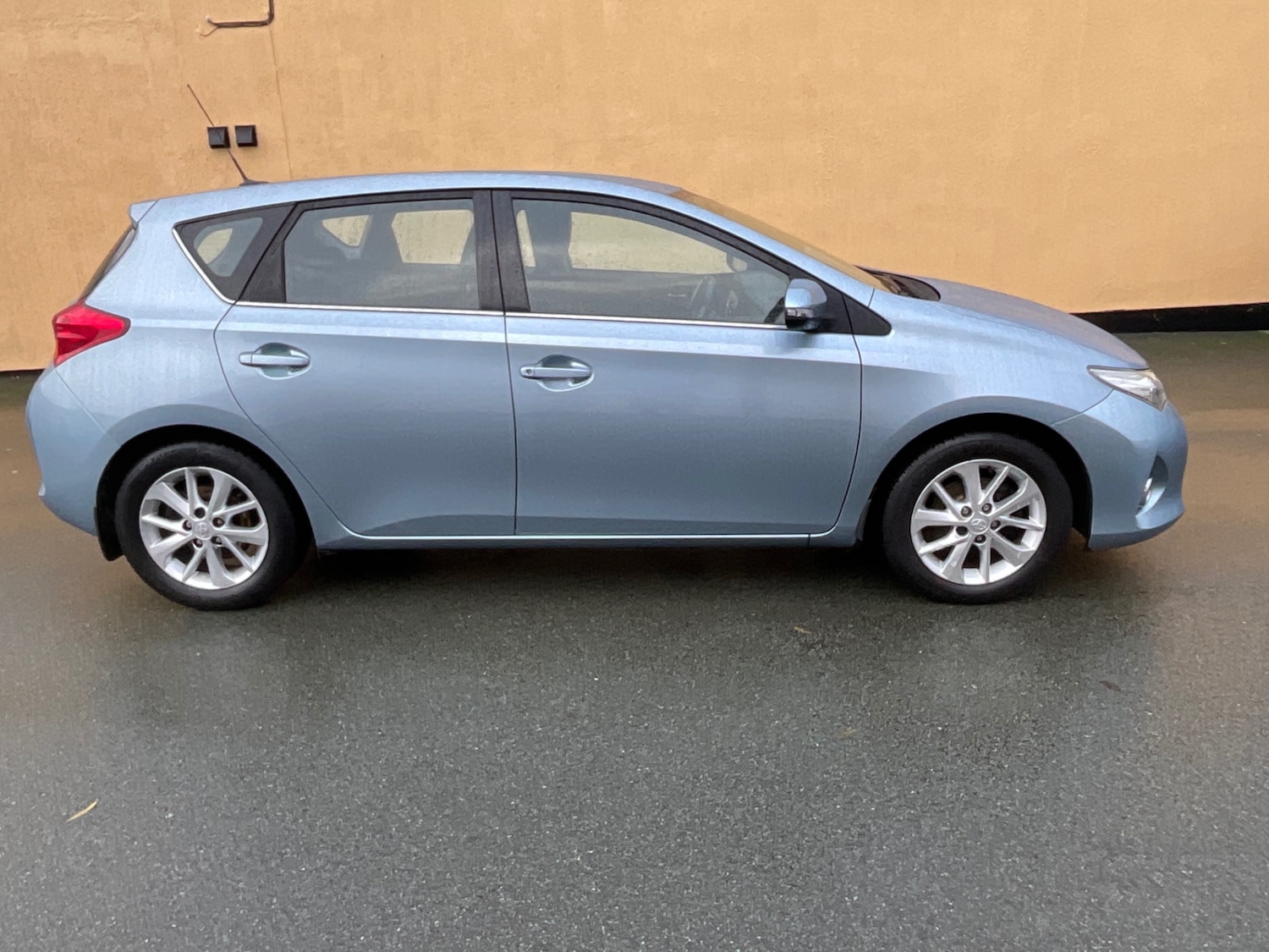 Used Toyota Auris 2013 for sale - 76877420: Photo 7