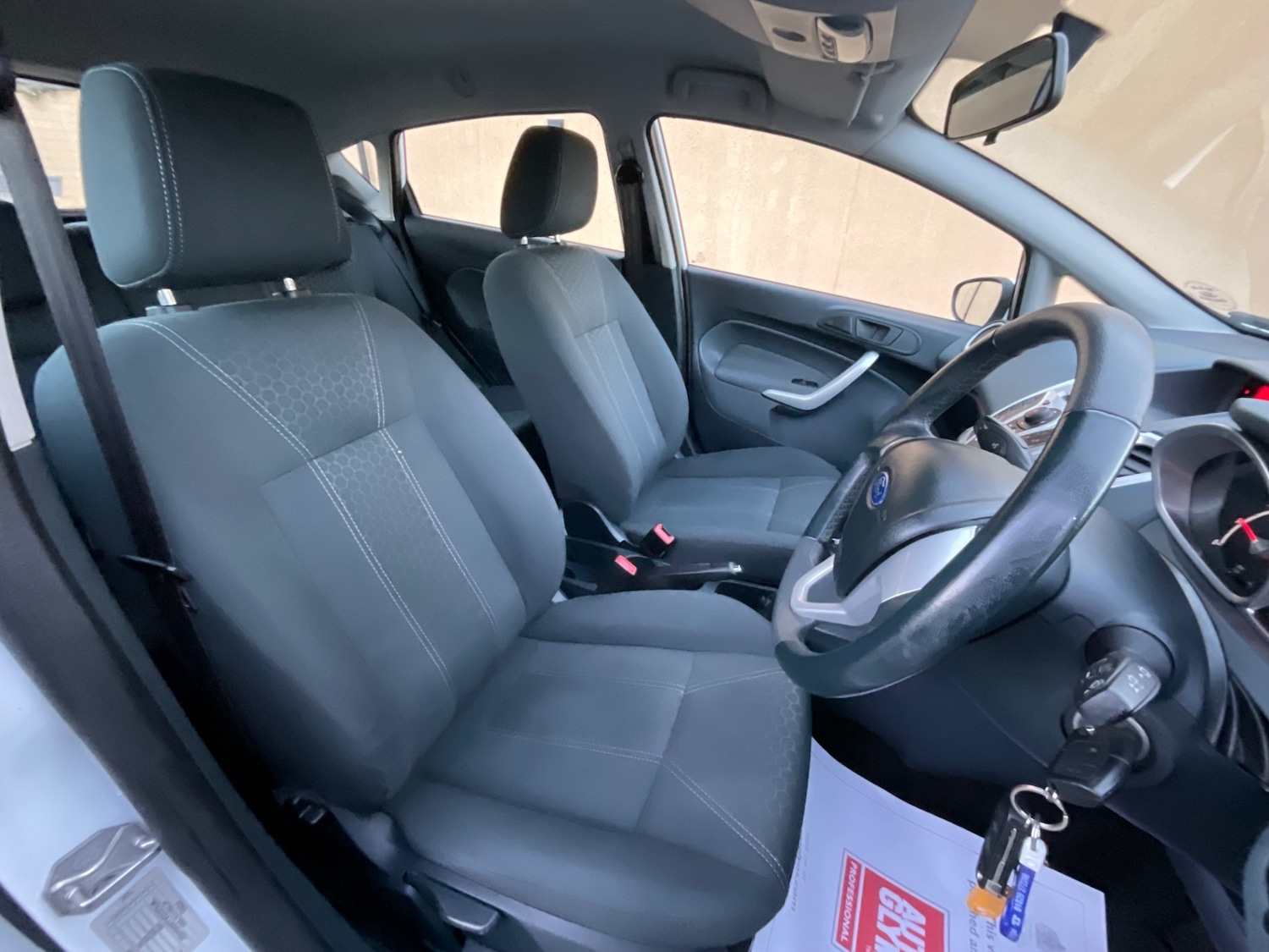 Used Ford Fiesta 2011 for sale - 76919412: Photo 12