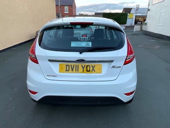 Used Ford Fiesta 2011 for sale - 76919412: Photo