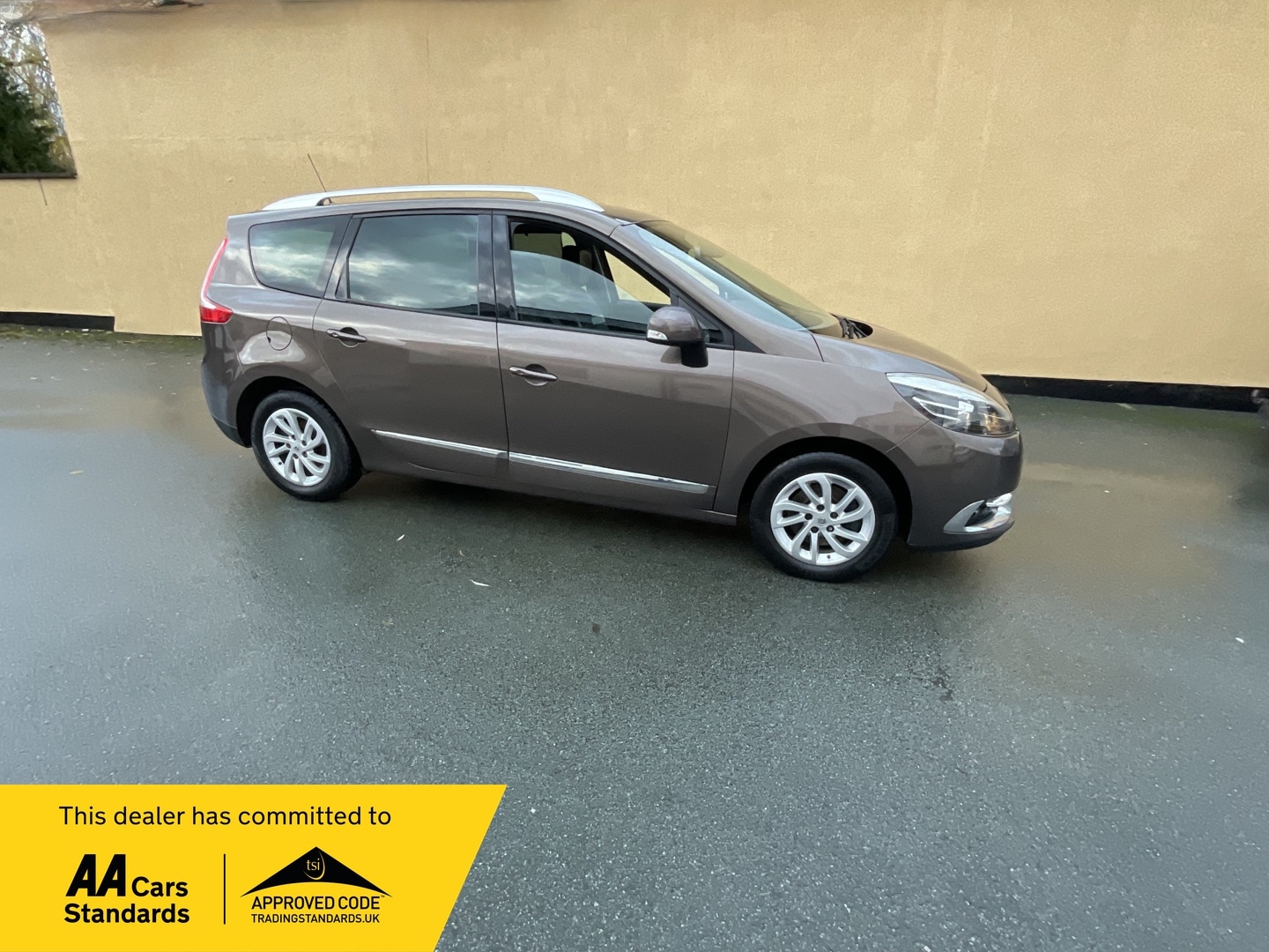 Used Renault Grand Scenic 2016 for sale - 76881622: Photo 1