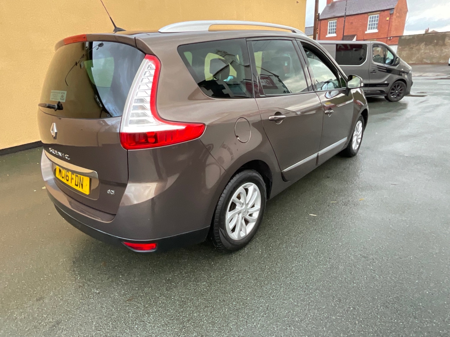 Used Renault Grand Scenic 2016 for sale - 76881622: Photo 11