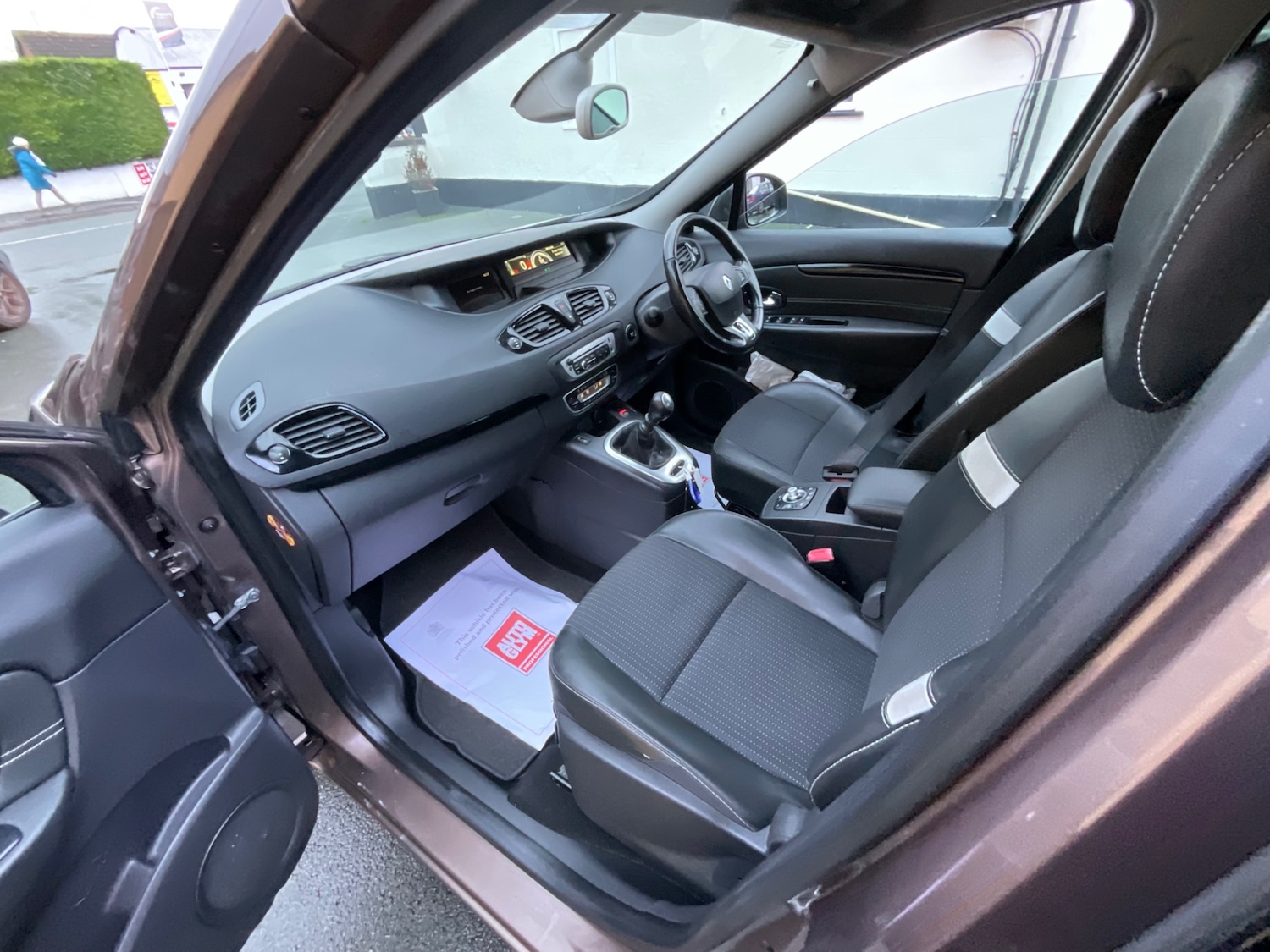 Used Renault Grand Scenic 2016 for sale - 76881622: Photo 39