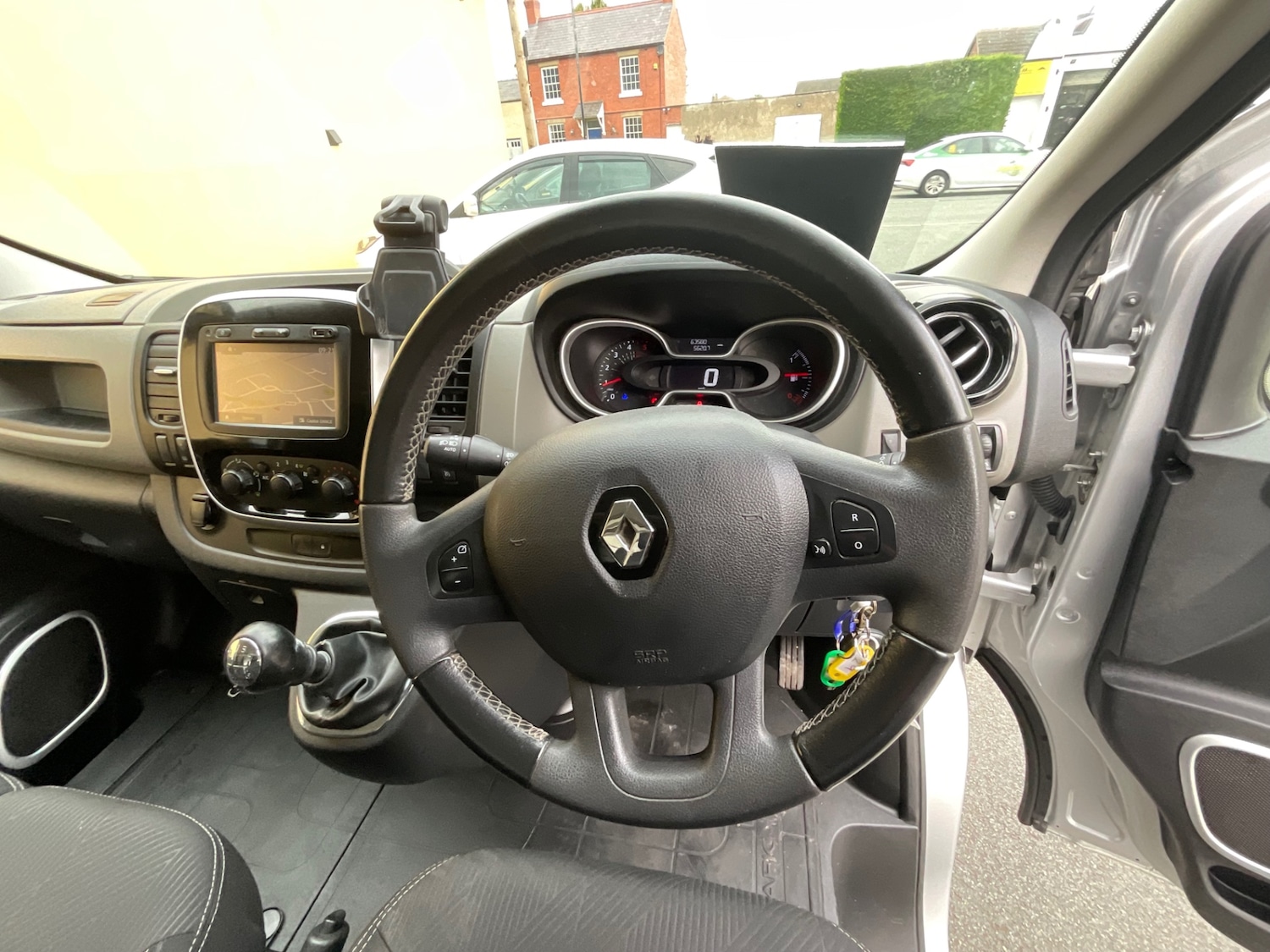 Used Renault Trafic 2017 for sale - 76017504: Photo 11