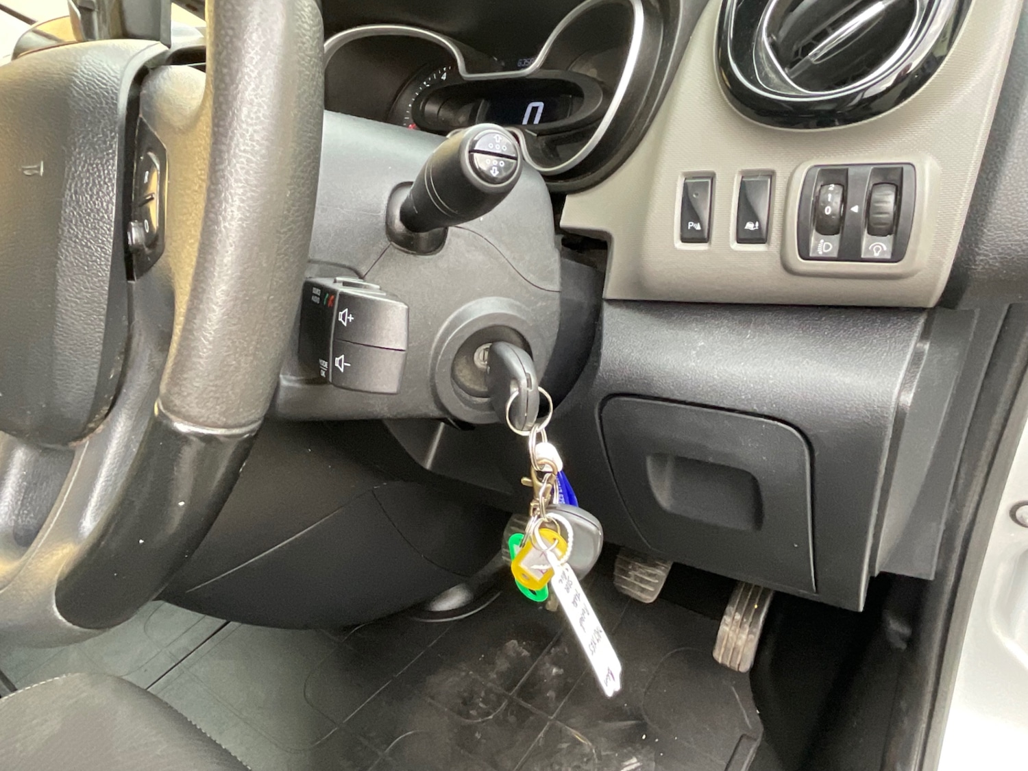 Used Renault Trafic 2017 for sale - 76017504: Photo 12