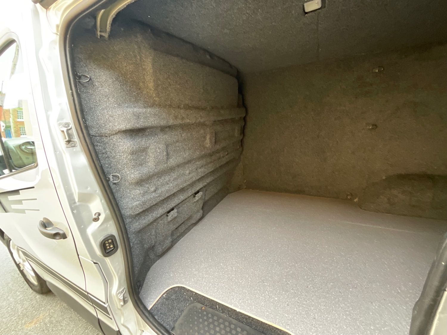 Used Renault Trafic 2017 for sale - 76017504: Photo 21