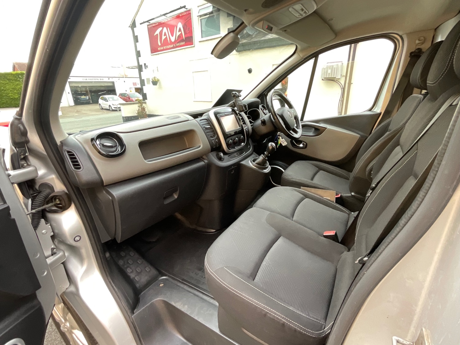 Used Renault Trafic 2017 for sale - 76017504: Photo 23