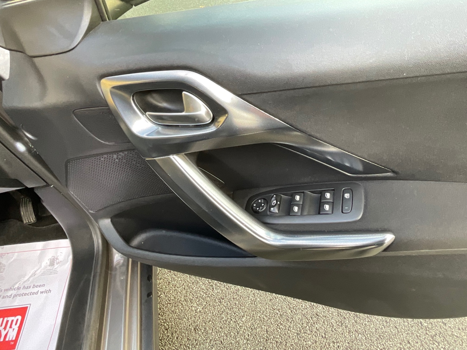 Used Peugeot 2008 2016 for sale - 76382853: Photo 14