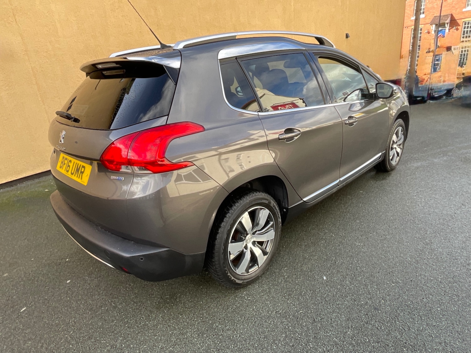 Used Peugeot 2008 2016 for sale - 76382853: Photo 16