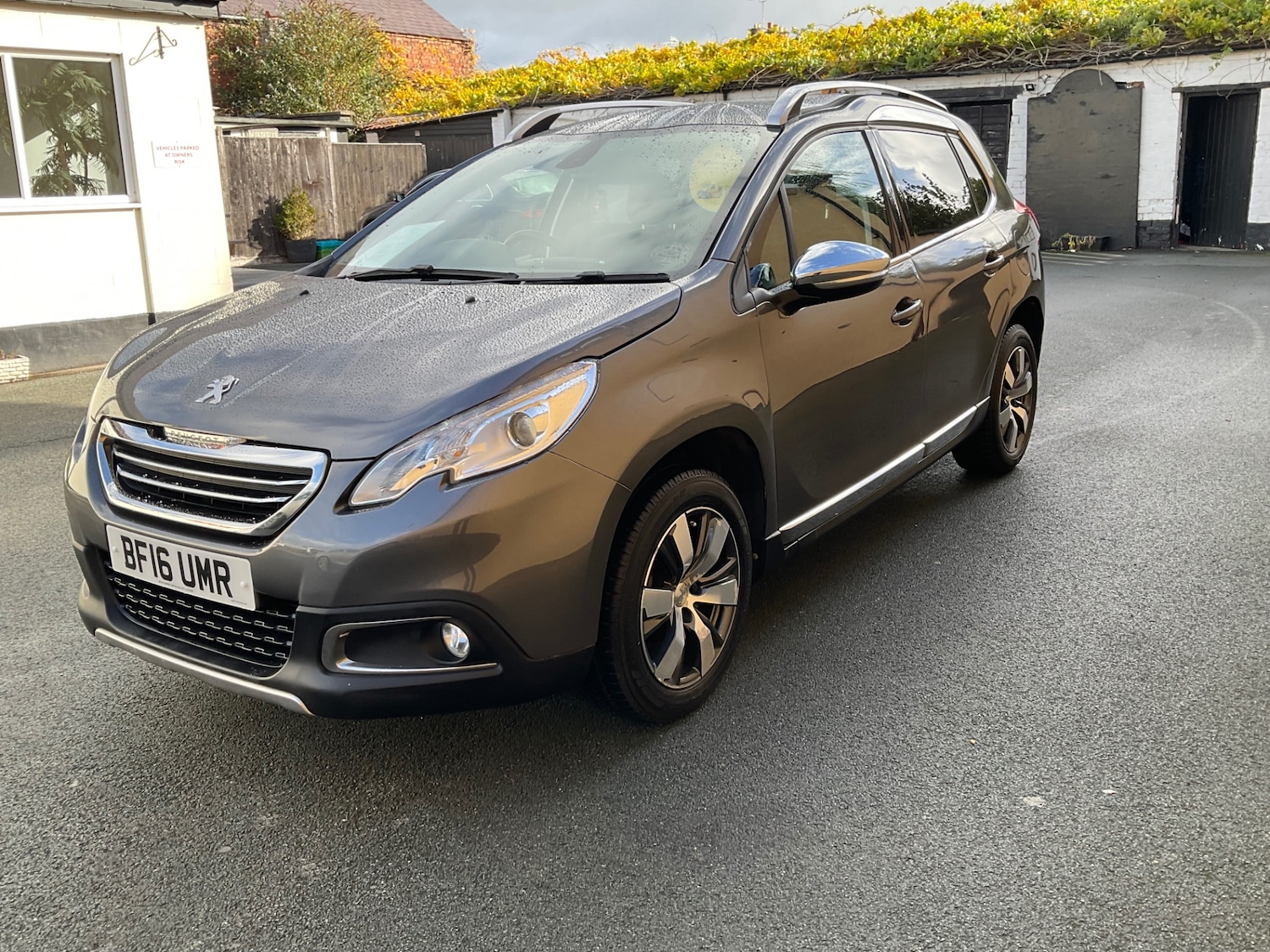 Used Peugeot 2008 2016 for sale - 76382853: Photo 8