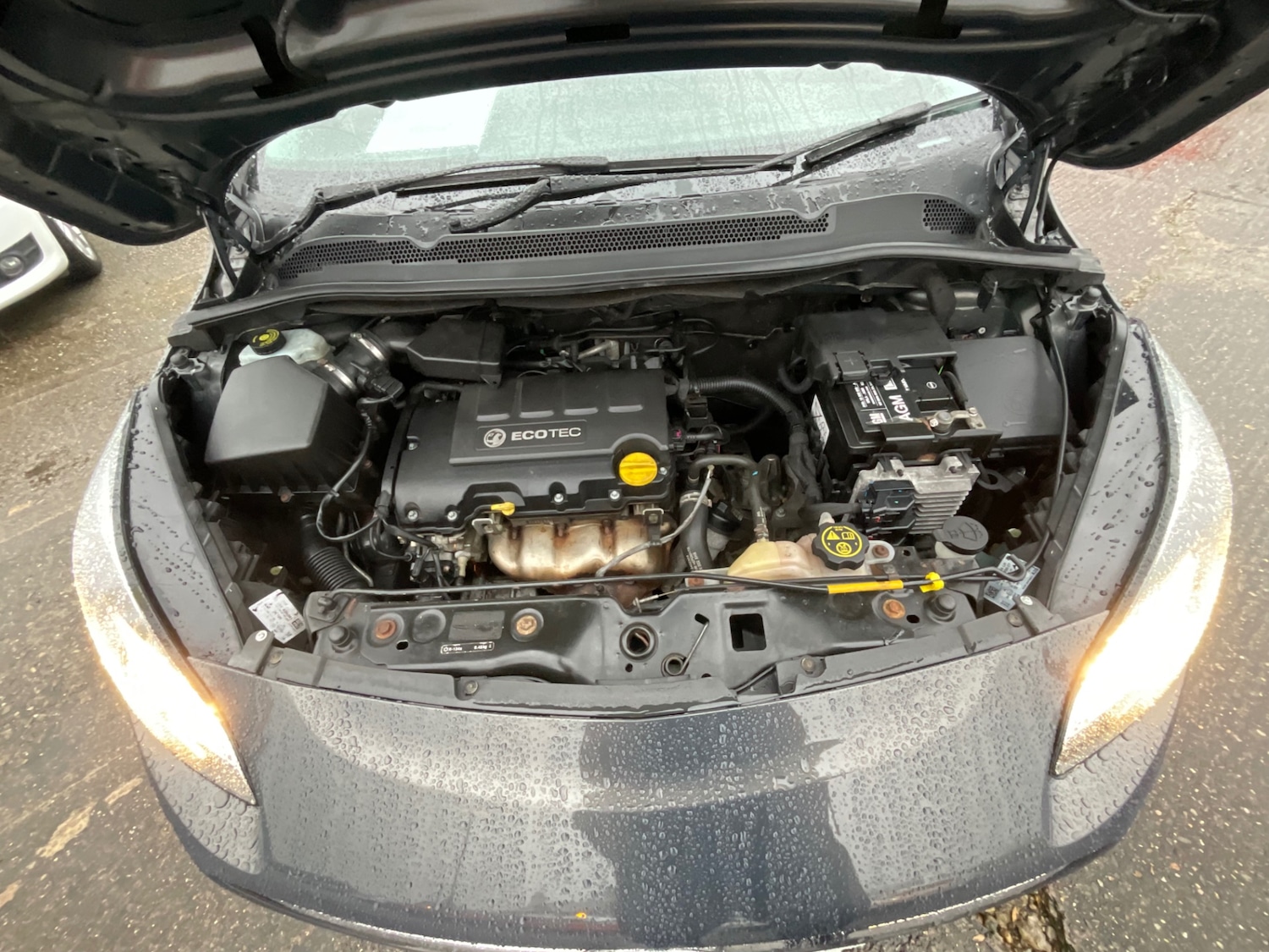 Used Vauxhall Corsa 2015 for sale - 77420732: Photo 4