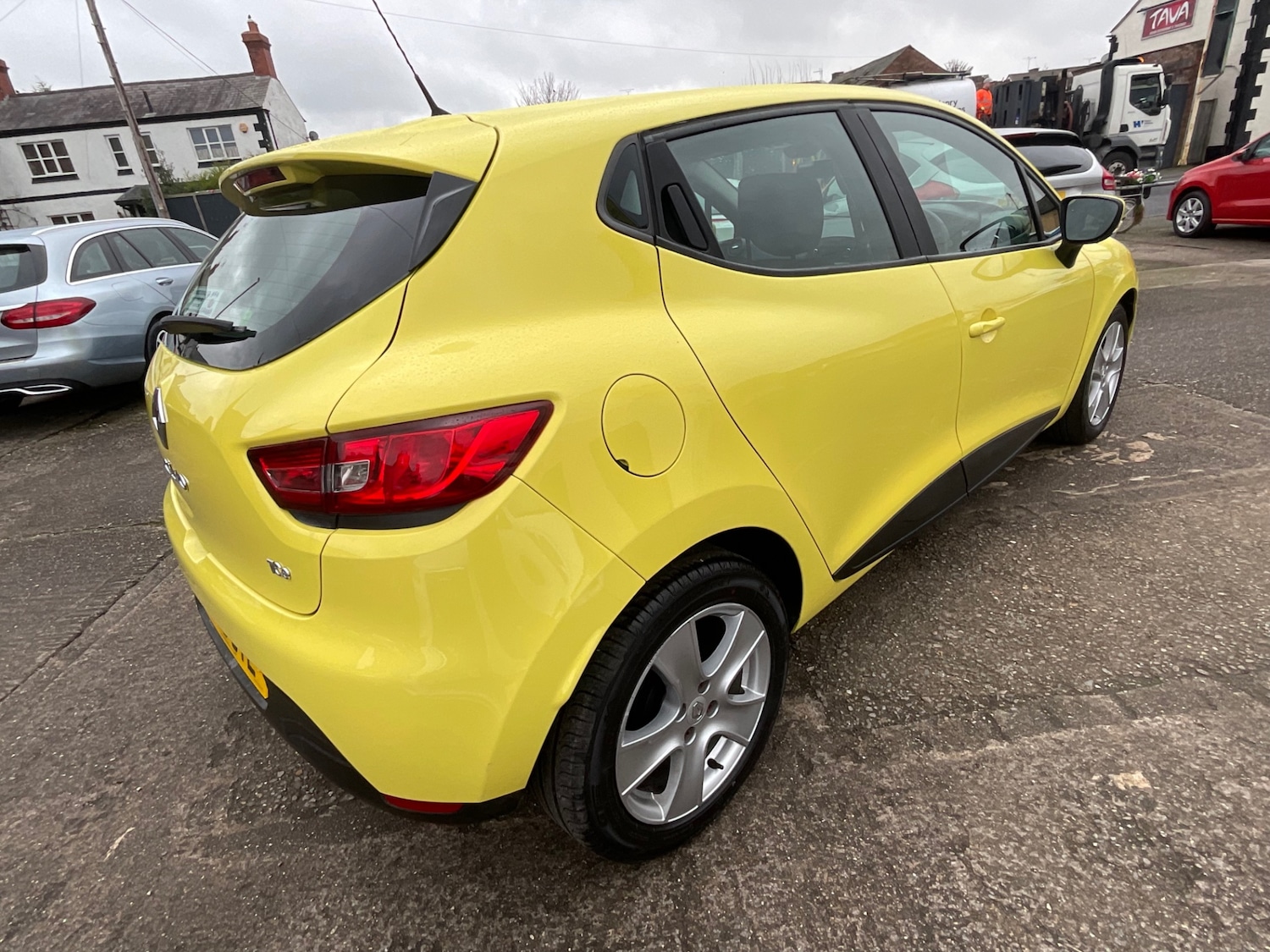 Used Renault Clio 2013 for sale - 77502611: Photo 11
