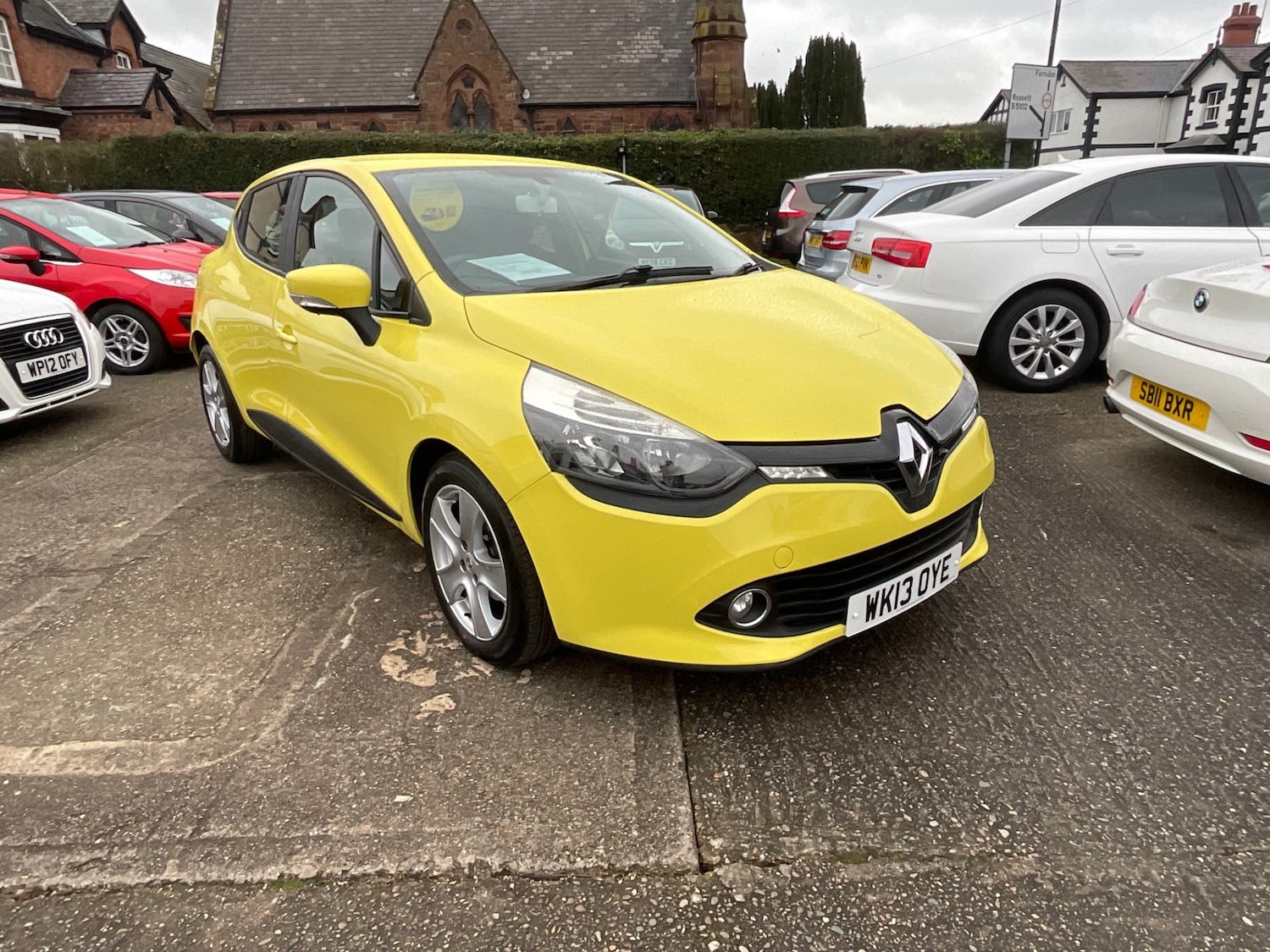 Used Renault Clio 2013 for sale - 77502611: Photo 23