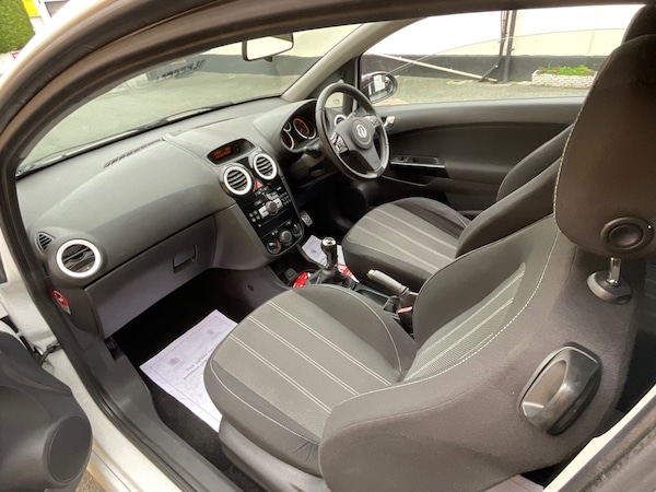 Used Vauxhall Corsa 2013 for sale - 76268646: Photo 11
