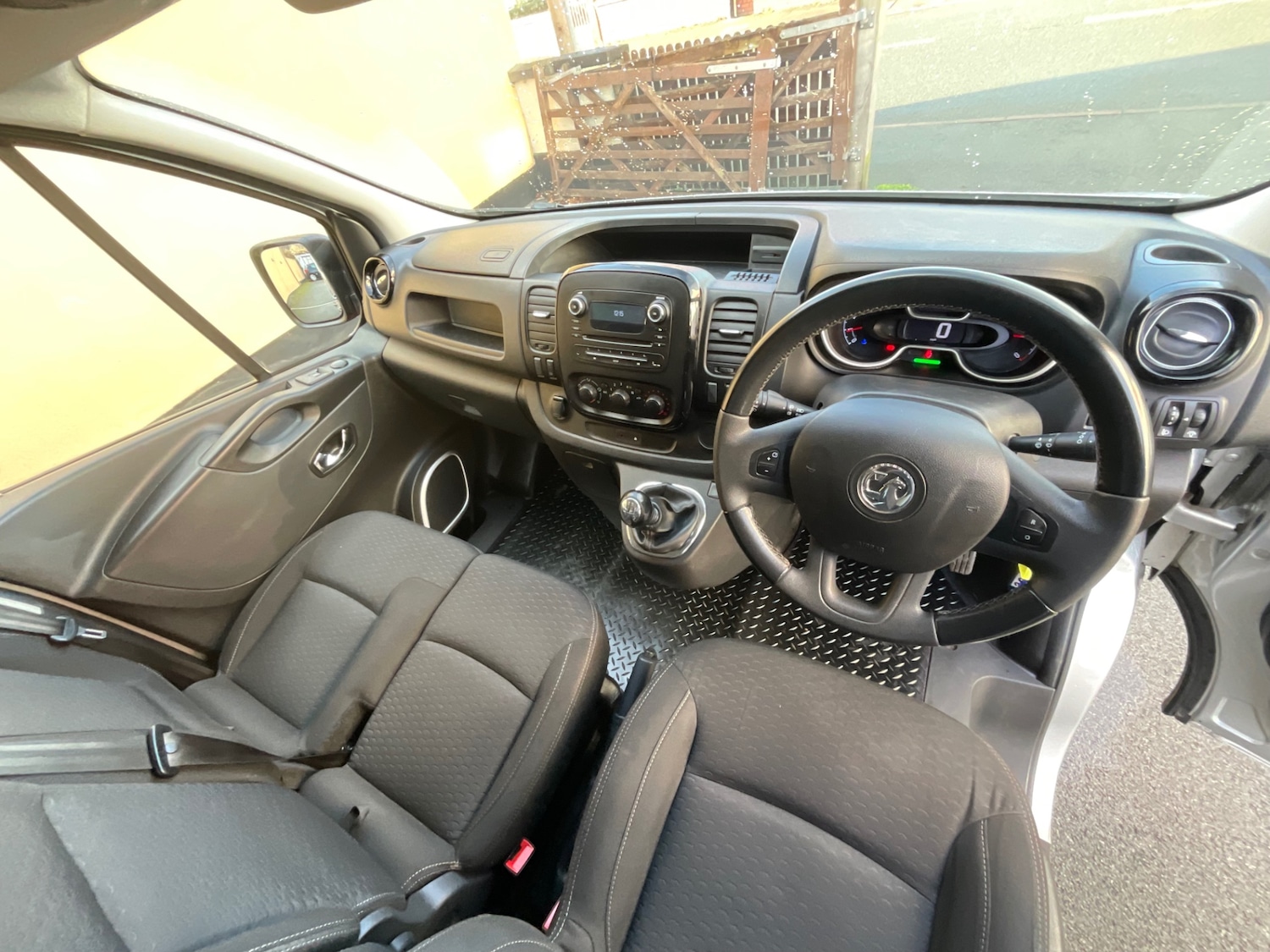 Used Vauxhall Vivaro 2018 for sale - 76794718: Photo 12