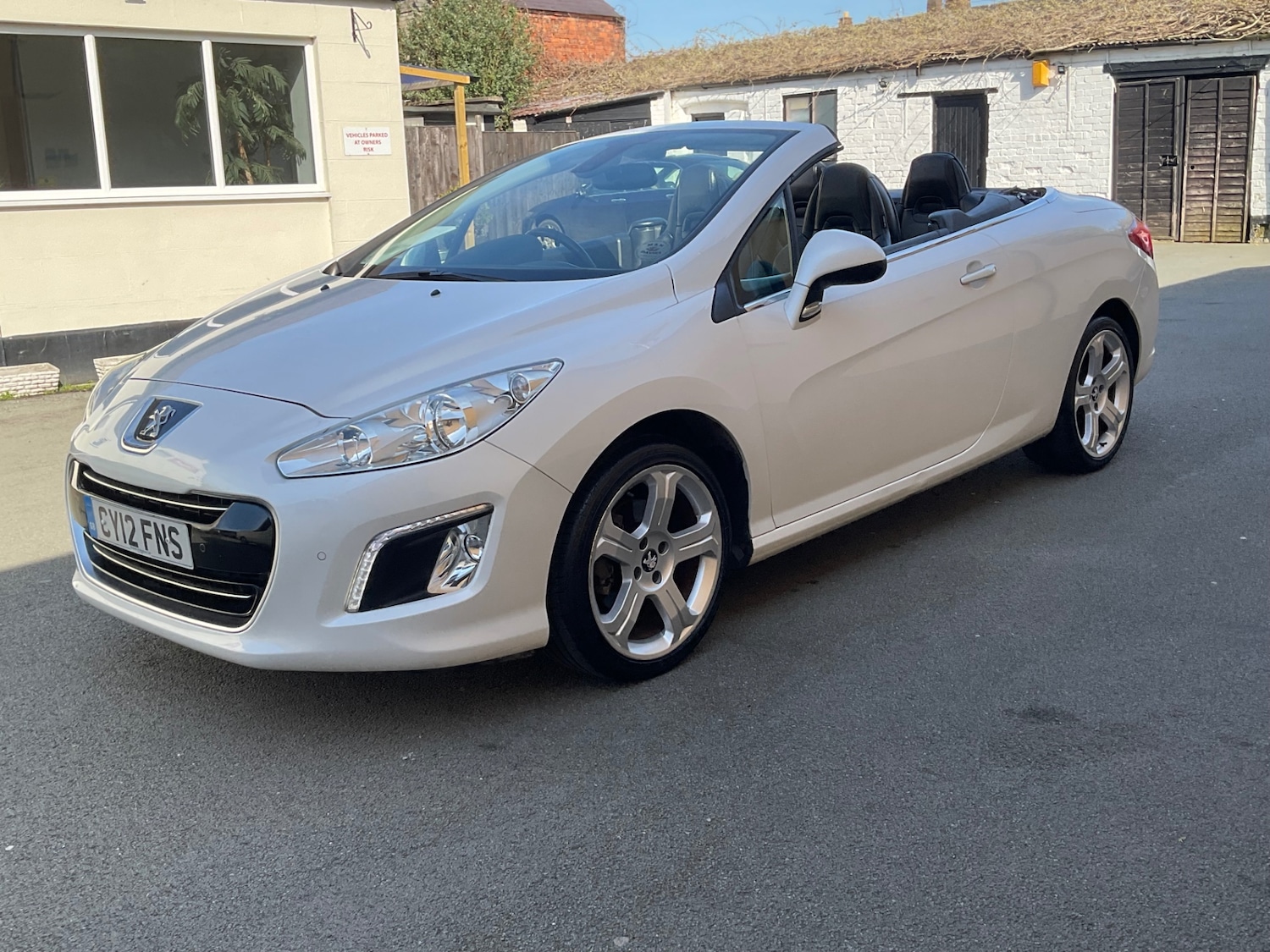 Used Peugeot 308 2012 for sale - 78177172: Photo 11