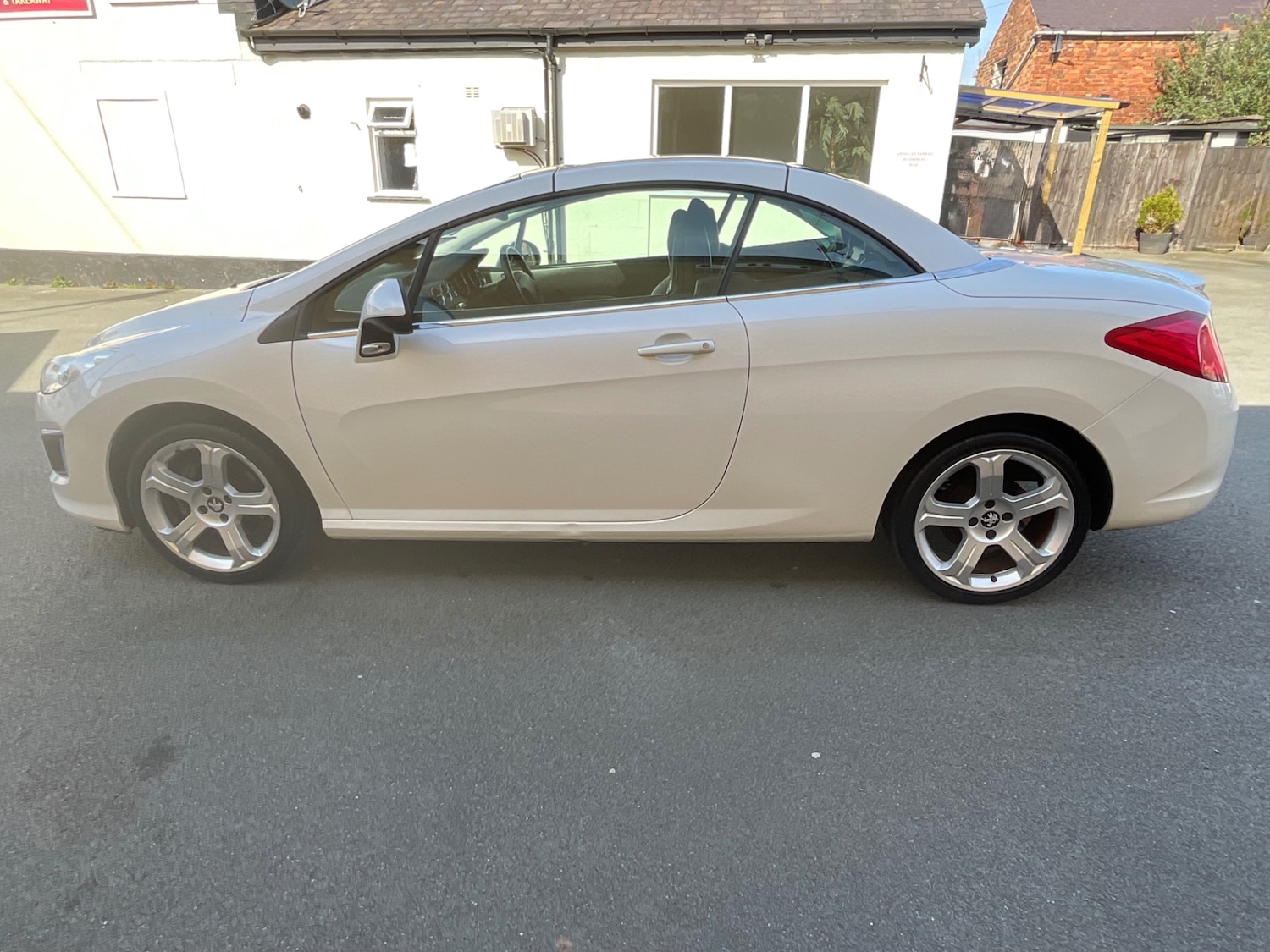 Used Peugeot 308 2012 for sale - 78177172: Photo 19