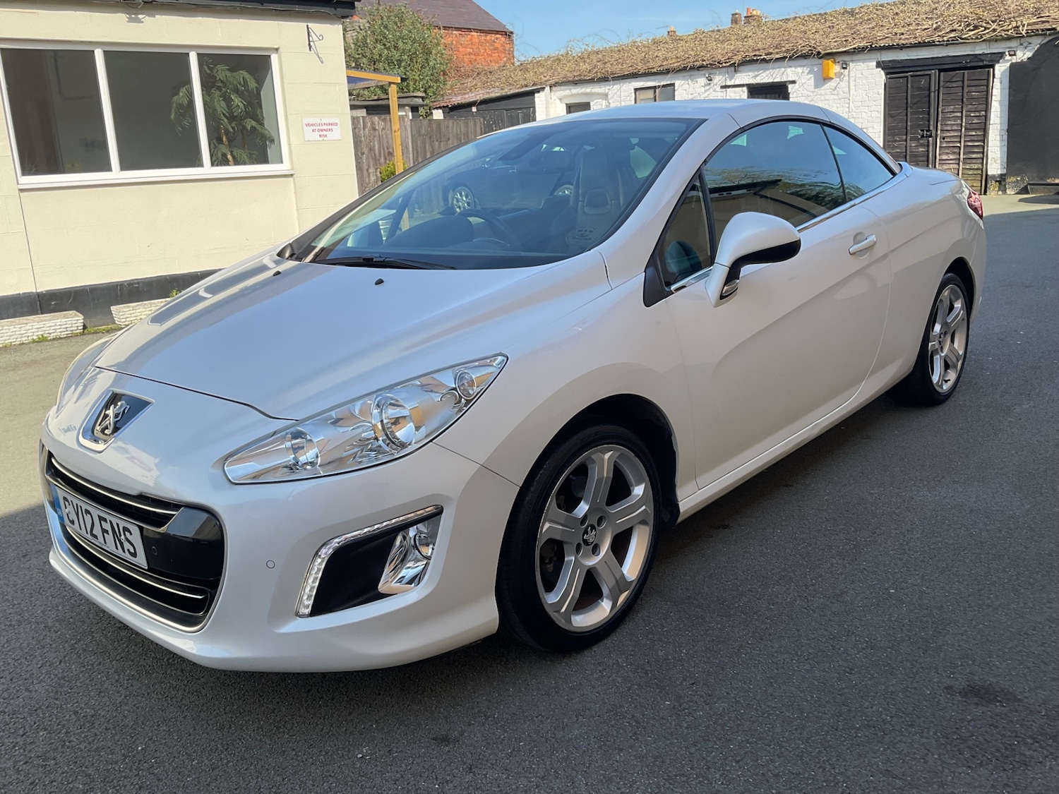 Used Peugeot 308 2012 for sale - 78177172: Photo 3