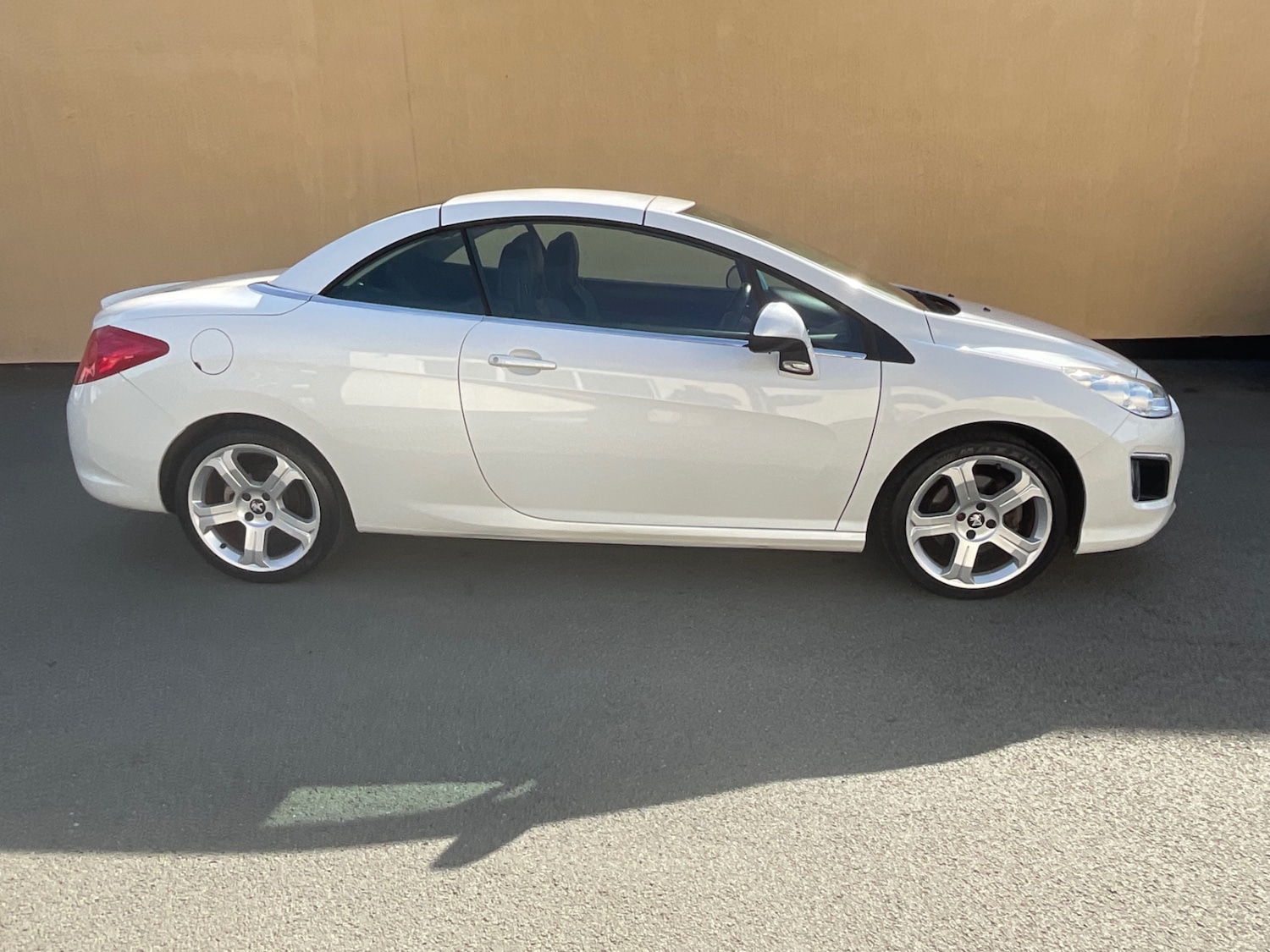 Used Peugeot 308 2012 for sale - 78177172: Photo 8