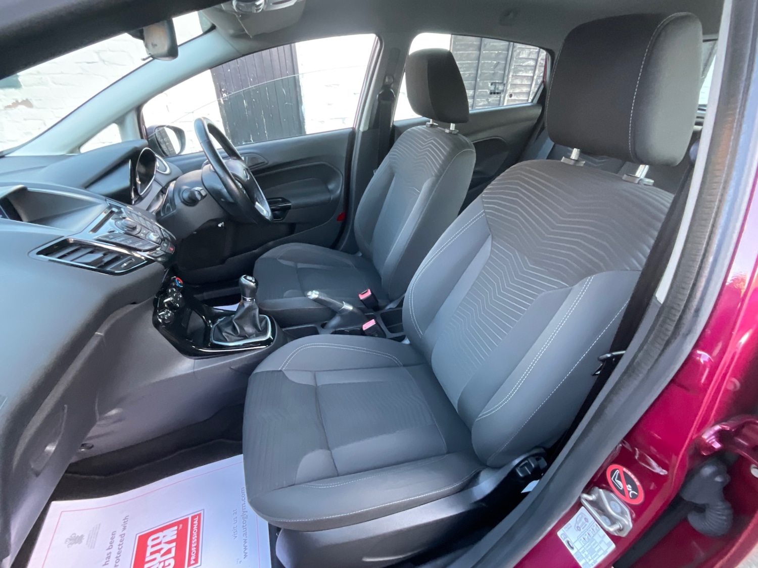 Used Ford Fiesta 2013 for sale - 76651163: Photo 24